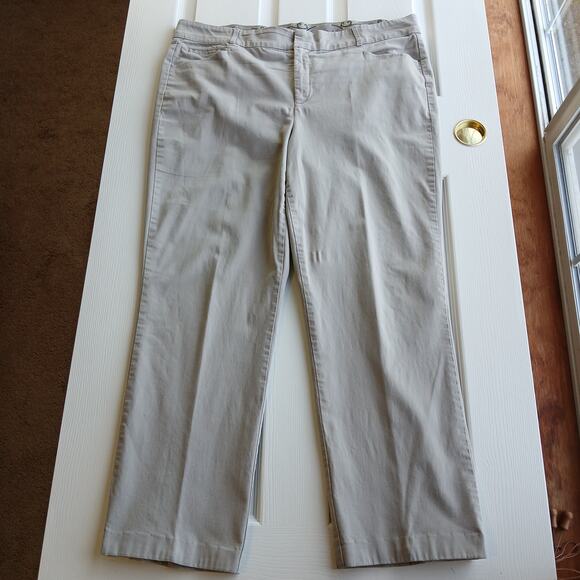 Gloria Vanderbilt Charlene Khaki Chinos 18W avg flat front high rise straight - Picture 2 of 15